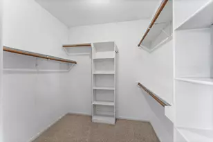 399 Rolling Hills Dr, Conroe, TX 77304 - Photo 10