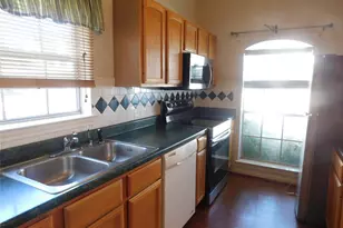 2710 Grants Lake Blvd, Sugar Land, TX 77479 - Photo 4