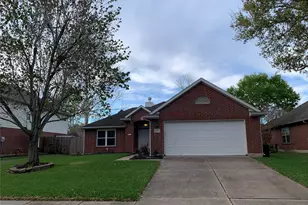 3611 Stratford Town Ln, Sugar Land, TX 77498 - Photo 2