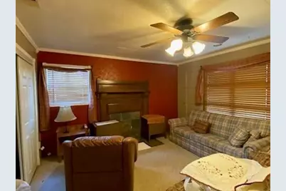 6 Post Oak, Huntsville, TX 77320 - Photo 16