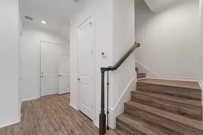 3227 Real Street #B, Houston, TX 77087 - Photo 8