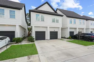 3227 Real St, Houston, TX 77087 - Photo 2