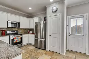 6864 Juniper Arbor Ln, League City, TX 77539 - Photo 10