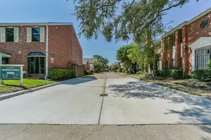 720 Augusta Dr, Houston, TX 77057 - Photo 32