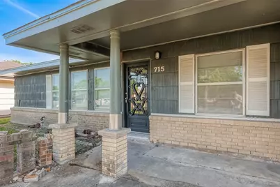 715 W 9th Street, Freeport, TX 77541 - Photo 4