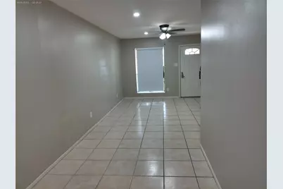 1102 W Tri Oaks Lane #103, Houston, TX 77043 - Photo 8