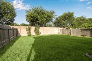 8003 Daylilly Creek Dr, Houston, TX 77083 - Photo 6