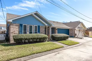 3641 Briar Creek Dr, Beaumont, TX 77706 - Photo 2