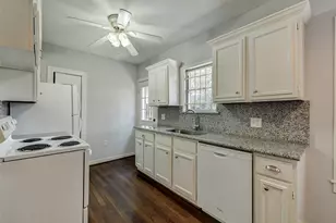 1748 Hawthorne St, Houston, TX 77098 - Photo 14