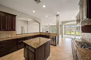 2818 Red Maple Dr, Katy, TX 77494 - Photo 10