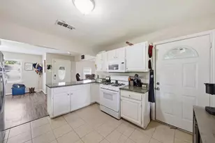 1103 James St, Deer Park, TX 77536 - Photo 8