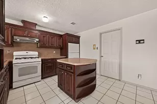 5206 Olana Dr, Houston, TX 77032 - Photo 14