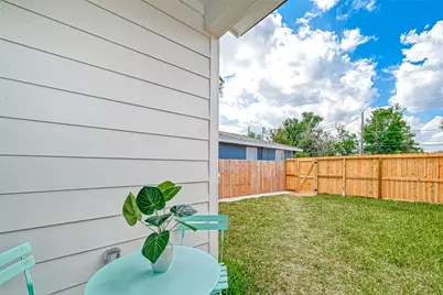 9312 Arledge Street #B, Houston, TX 77075 - Photo 24