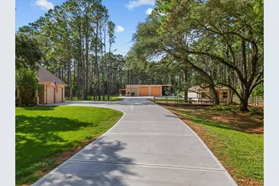 7306 Live Oak Circle, Alvin, TX 77511 - Photo 10