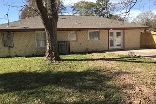 6001 Bretshire Dr, Houston, TX 77016 - Photo 18