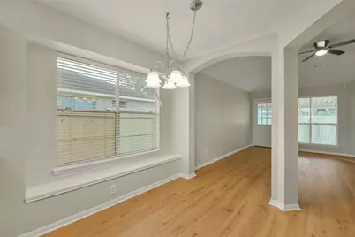 10534 Twin Circle Dr, Montgomery, TX 77356 - Photo 12