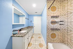 5117 Nina Lee Ln, Houston, TX 77092 - Photo 14