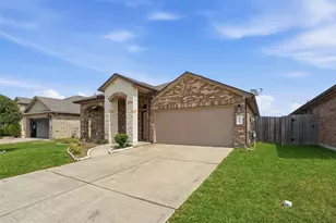 3914 Egyptian Goose Ct, Baytown, TX 77521 - Photo 2