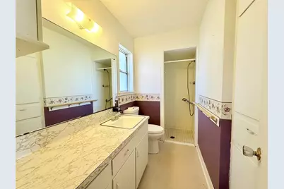 1415 Avenue C, Danbury, TX 77534 - Photo 16