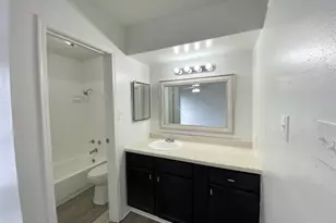 7200 W T C Jester Blvd, Houston, TX 77088 - Photo 8