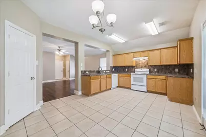 6830 Arbor Hollow Lane, League City, TX 77539 - Photo 2