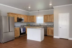 114 Kansas St, Huntington, TX 75949 - Photo 4