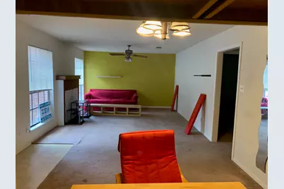 2401 Sycamore Avenue #E7, Huntsville, TX 77340 - Photo 4