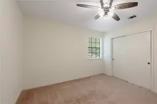 2401 Sycamore Ave, Huntsville, TX 77340 - Photo 14