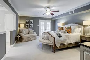 9458 Briar Forest Dr, Houston, TX 77063 - Photo 16