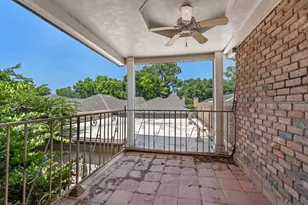 9458 Briar Forest Dr, Houston, TX 77063 - Photo 30