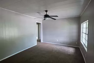 10101 Chadwick St, Jacinto City, TX 77029 - Photo 6