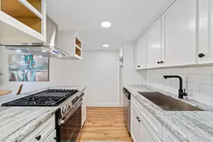 8211 Katy Fwy, Houston, TX 77024 - Photo 6