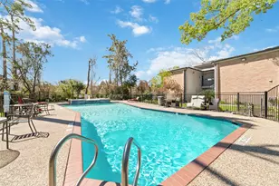 8211 Katy Fwy, Houston, TX 77024 - Photo 20