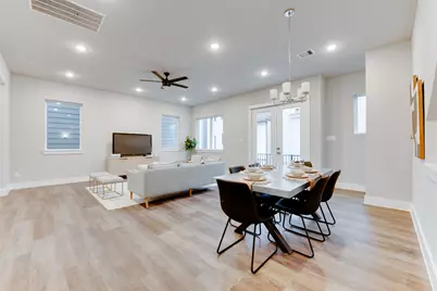 1422 W 34th 1/2 Street, Houston, TX 77018 - Photo 18