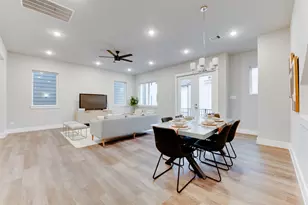 1422 W 34th 1/2 St, Houston, TX 77018 - Photo 18