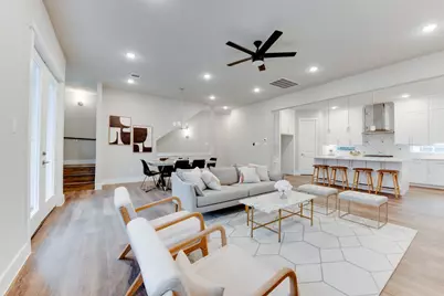 1422 W 34th 1/2 Street, Houston, TX 77018 - Photo 8