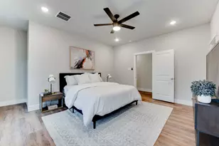 1422 W 34th 1/2 St, Houston, TX 77018 - Photo 22