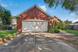 14806 Fletcher Bridge Ct, Sugar Land, TX 77498 - Photo 1