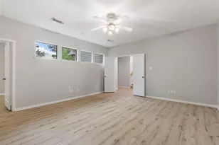 3 S Altwood Cir, The Woodlands, TX 77382 - Photo 30