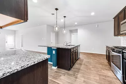 8402 Philox Park Court, Rosharon, TX 77583 - Photo 10