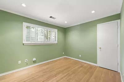 1519 Droxford Drive, Houston, TX 77008 - Photo 18