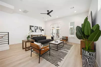 7807 Amelia Road #B, Houston, TX 77055 - Photo 6