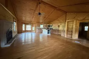 1235 Norvell St, Silsbee, TX 77656 - Photo 4