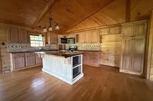 1235 Norvell St, Silsbee, TX 77656 - Photo 6