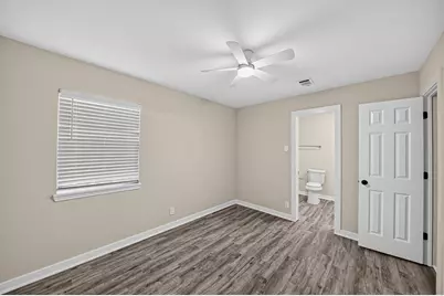 2626 Knotty Oaks Trail, Houston, TX 77045 - Photo 10