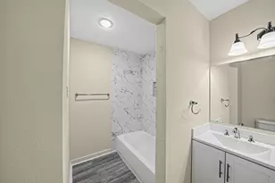 2626 Knotty Oaks Trail, Houston, TX 77045 - Photo 14