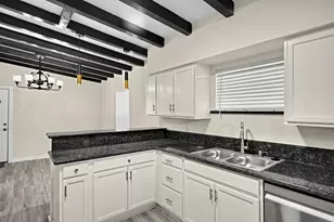 2626 Knotty Oaks Trail, Houston, TX 77045 - Photo 4