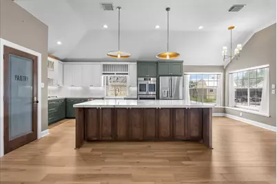 3925 Larkspur Street, Alvin, TX 77511 - Photo 6