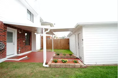 13831 Trumpetvine Street, Houston, TX 77083 - Photo 16