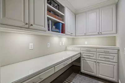 23 Hickory Ridge Drive, Houston, TX 77024 - Photo 40